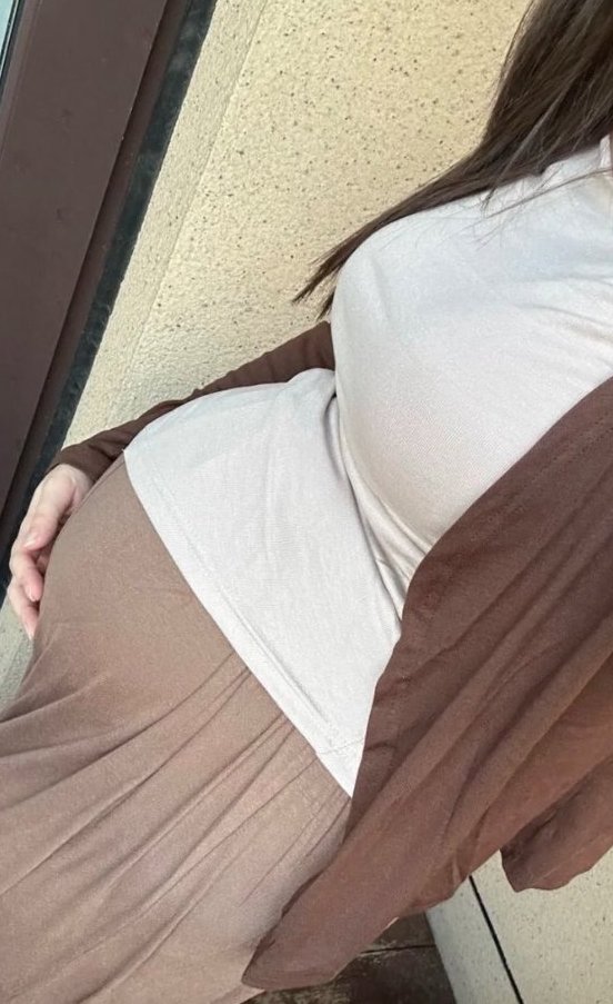 Jonathan102000's tweet photo. 当たり前ですが既に妊婦なので新しく妊娠するリスクは0です https://t.co/xbaYgVWAO5