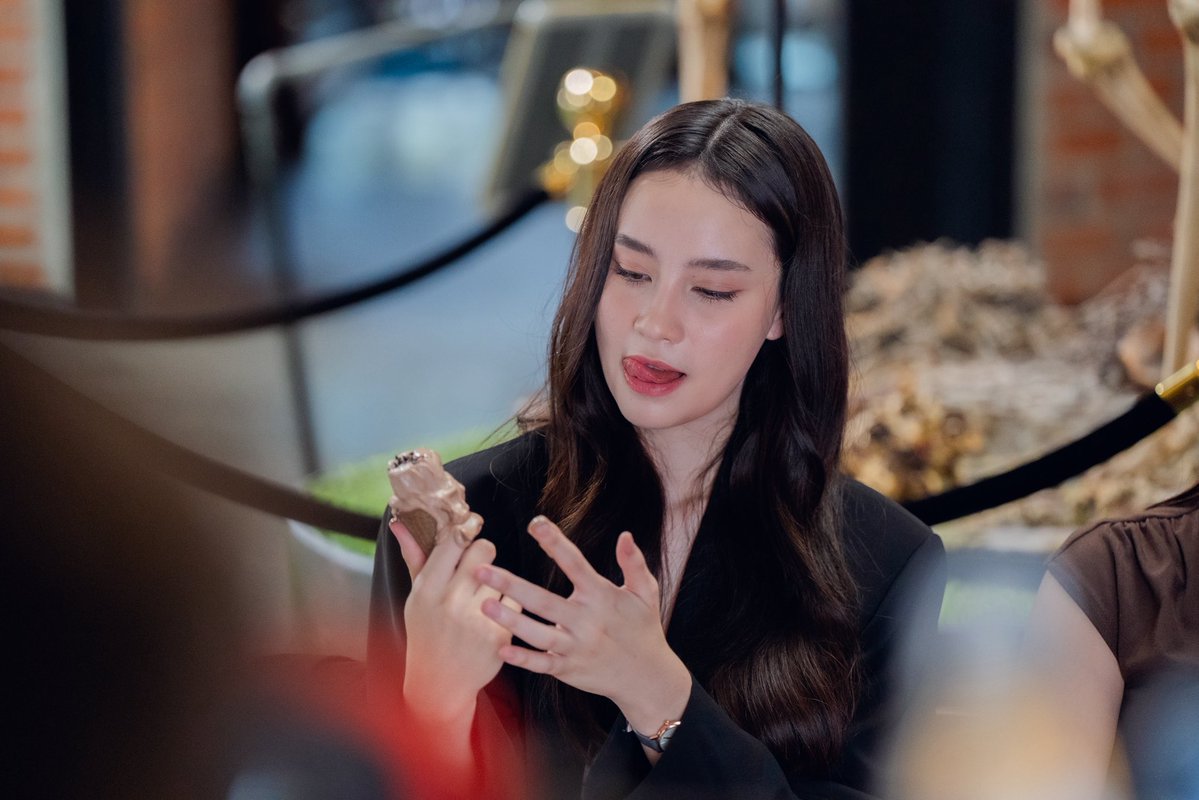 NorthStar192430's tweet photo. น้องนันท์กินไอติมดี ๆ แบบนี้มันจะมีคนใจเต้นนะ

LOVE ON HIRE YOU R MINE
#LoveOnHireEP3 https://t.co/XegNoVmqis
