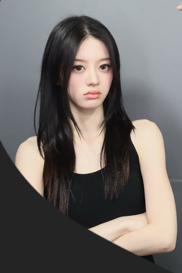 parkminju_04's tweet photo. 🖤 https://t.co/ZMCGznmn1M