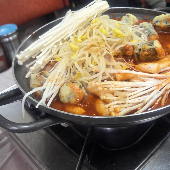 Image from 잠만별 (@jiuchoe58008)