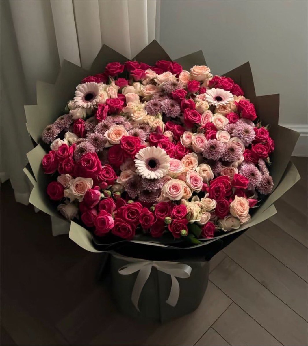 Flowersidmb's tweet photo. https://t.co/7QYB6UUu3e