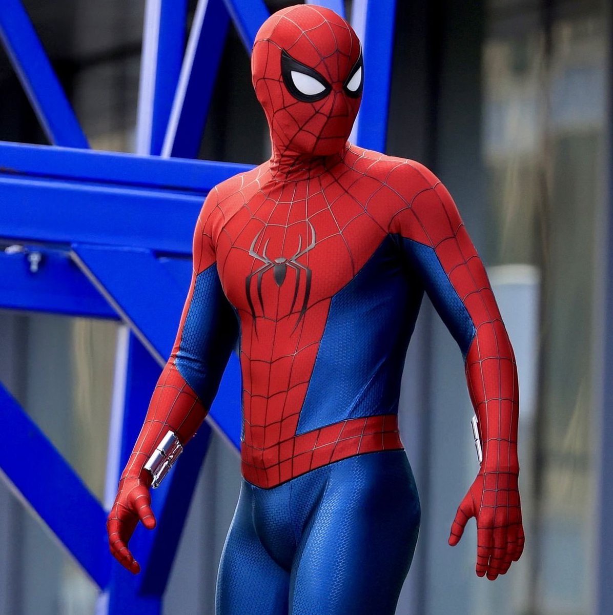 lorxell's tweet photo. Do we all agree this is the biggest downgrade in the MCU history?

No way home                       Brand new day https://t.co/KUl6lr6cji