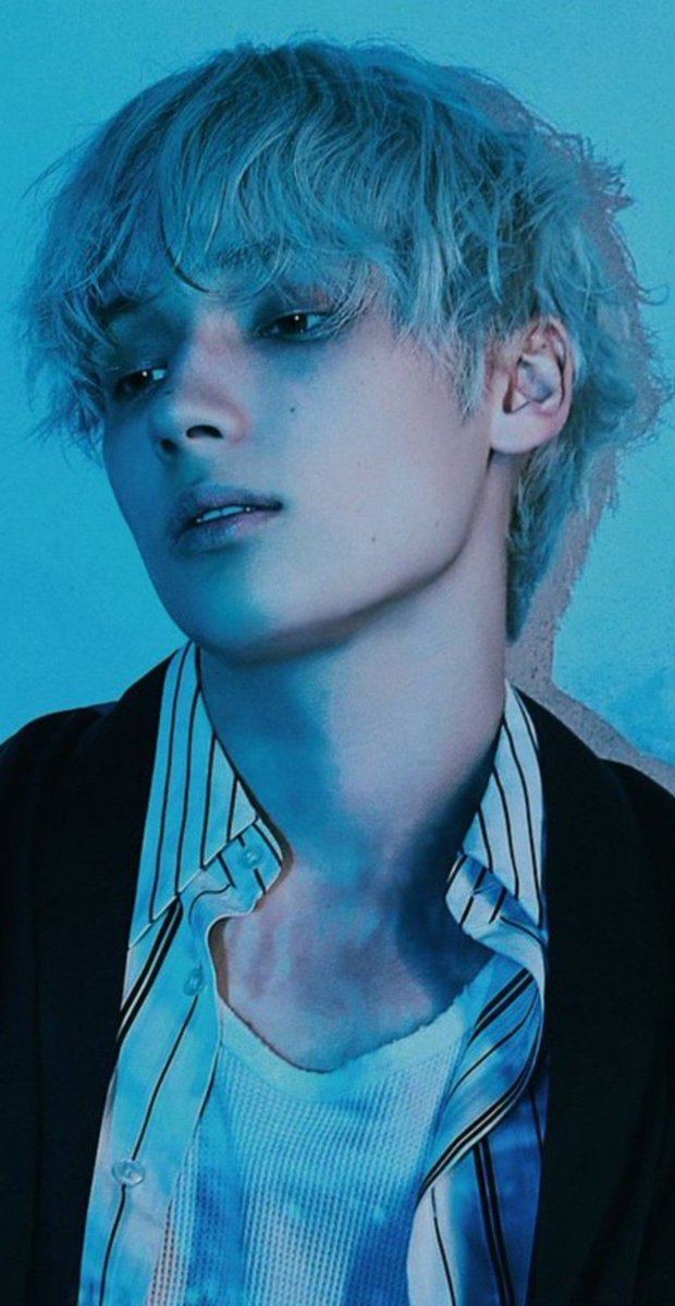 forhawonie's tweet photo. bit new to this "different kai hairstyle for every concept" gimmick... i'm a satisfied customer https://t.co/9ua5qi3bhh