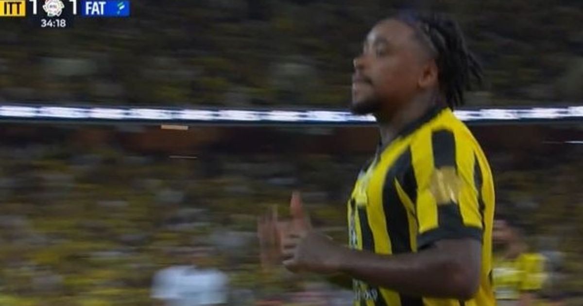 نجح الاتحاد حامل لقب الدوري السعودي في الفوز على ضيفه الفتح (4-2) 