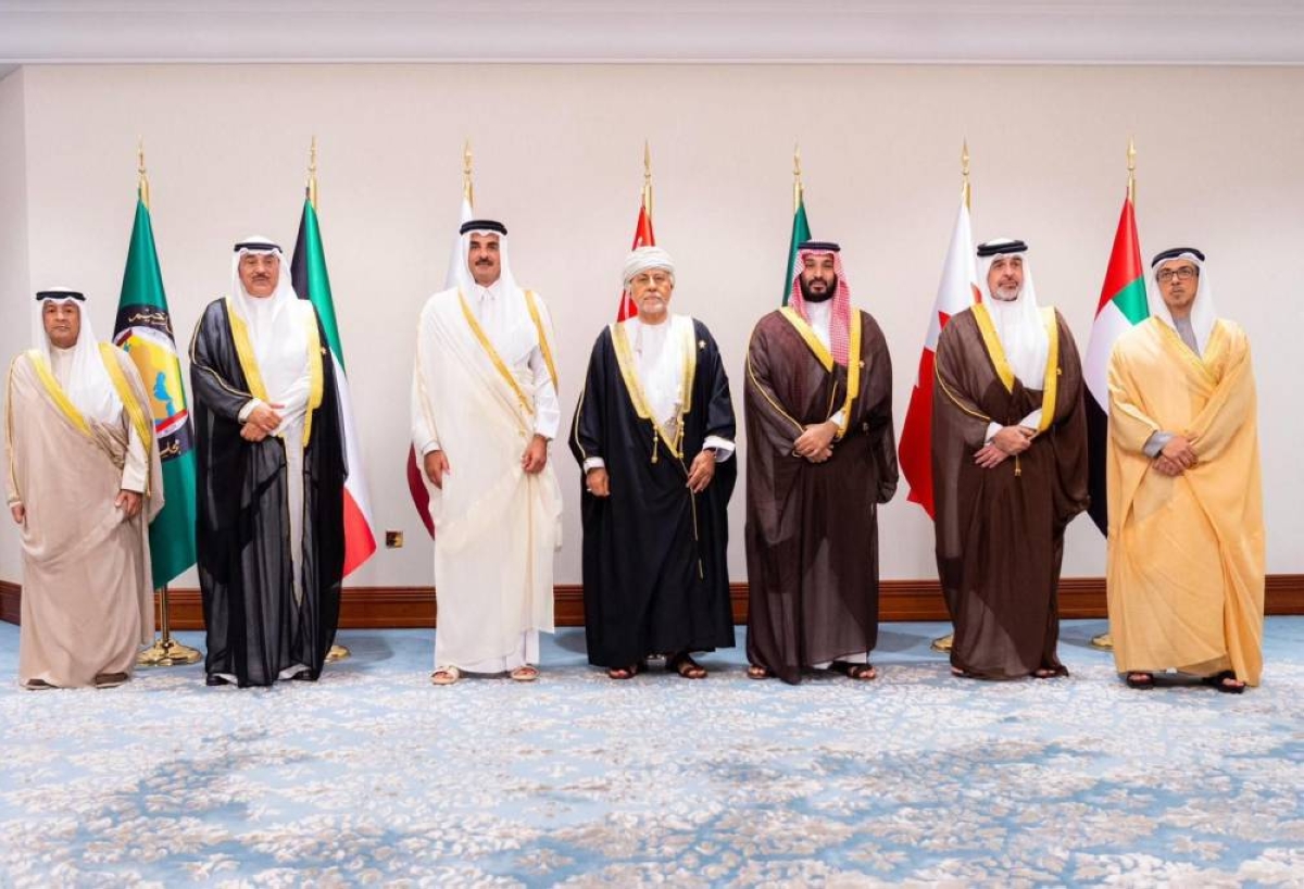 عاجل البيان الختامي: أمن قطر كلٌ لا يتجزأ من أمن الخليج العربي... قادة الخليج يوجهون مجلس الدفاع واللجنة العسكرية العليا بتقييم الوضع الدفاعي ومصادر التهديد. للاطلاع على 