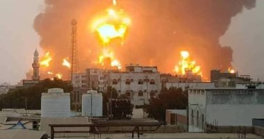 عاجل | بعد دقائق من تهديد إسرائيل بقصفه.. انفجارات ضخمة تهز ميناء الحديدة اليمنى 