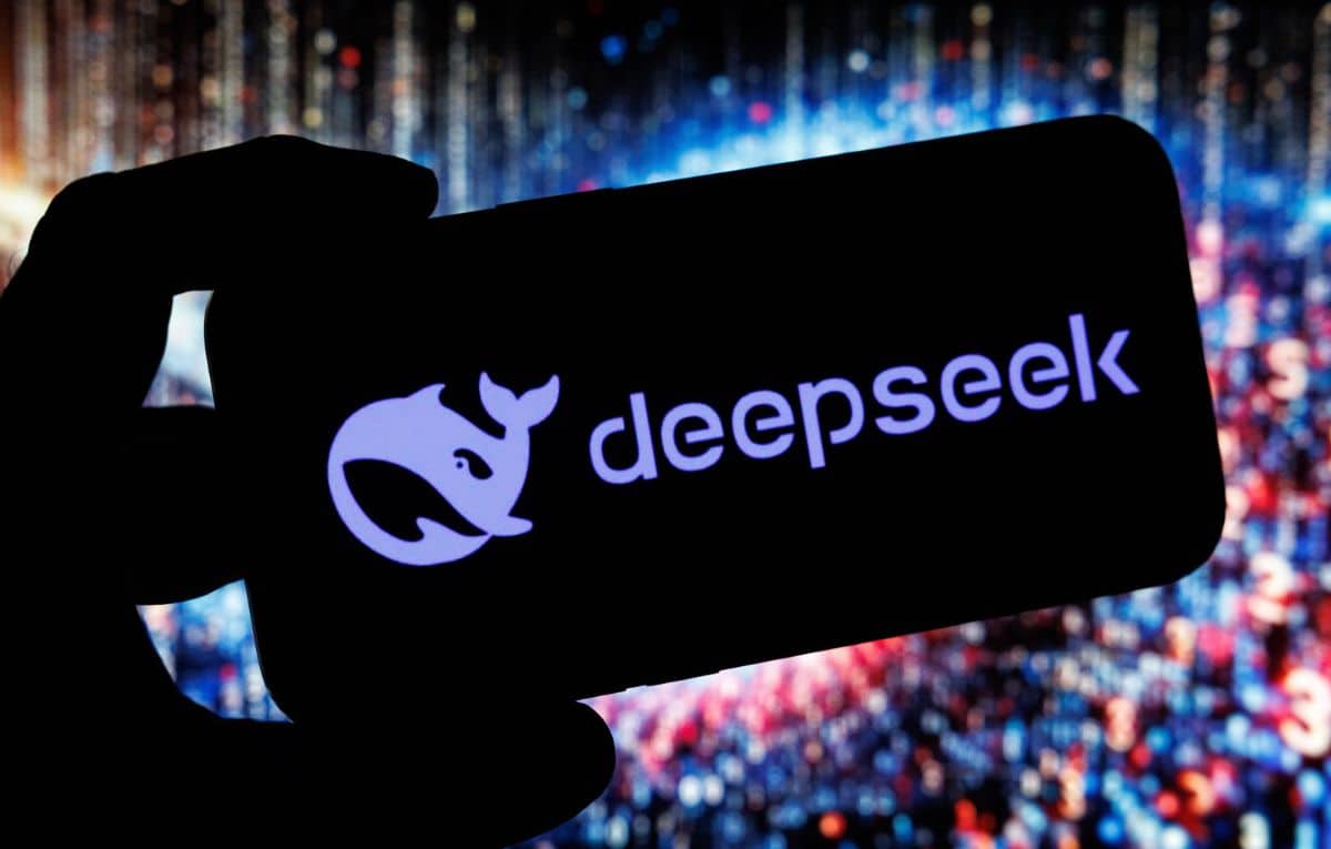 بأقل تكلفة ممكنة.. كيف أعادت DeepSeek رسم ملامح سباق الذكاء الاصطناعي العالمي؟ 