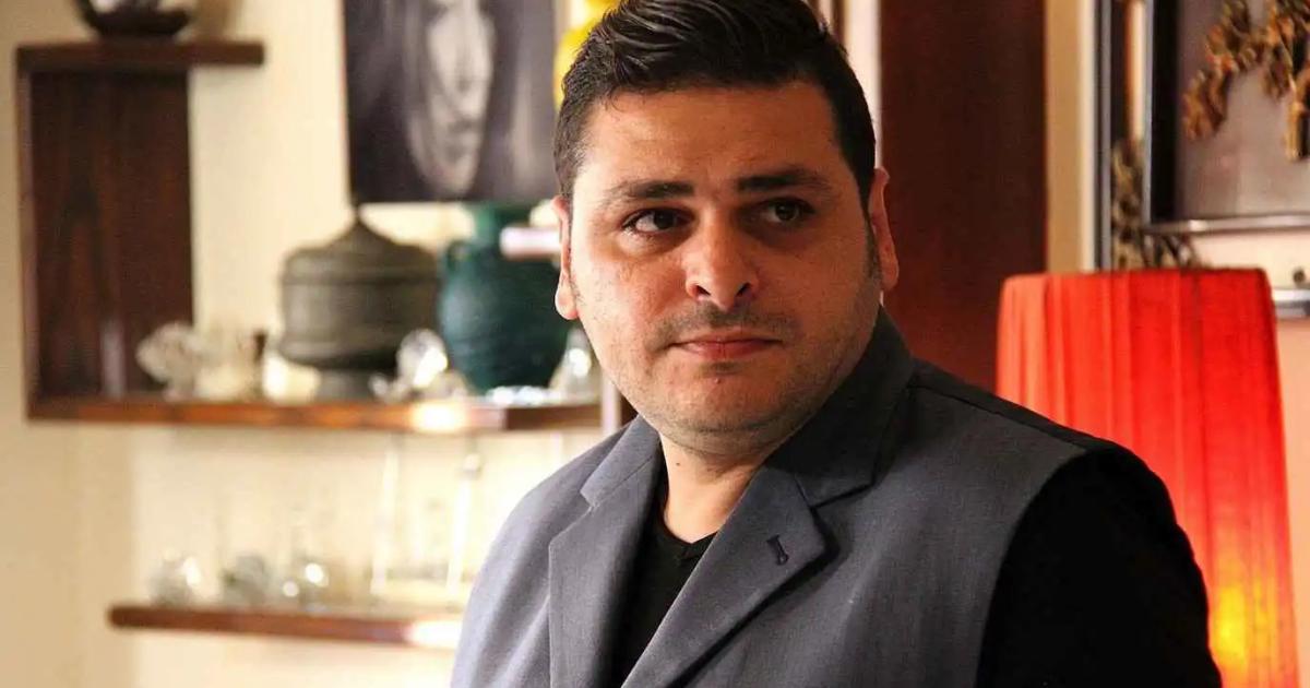 صفوان نعمو يكشف لET بالعربي عن تفاصيل مسلسل "القيصر لما كان لزمان" الذي اعتبره نقلة للدراما السورية.. ويعلن عن عمل جديد "الفرقة الرابعة" بمشاركة نجوم من سوريا والخليج ومصر وتركيا 