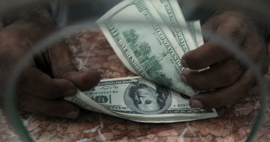 عاجل | تراجع سعر الدولار مقابل الجنيه إلى أقل مستويات هذا الأسبوع 