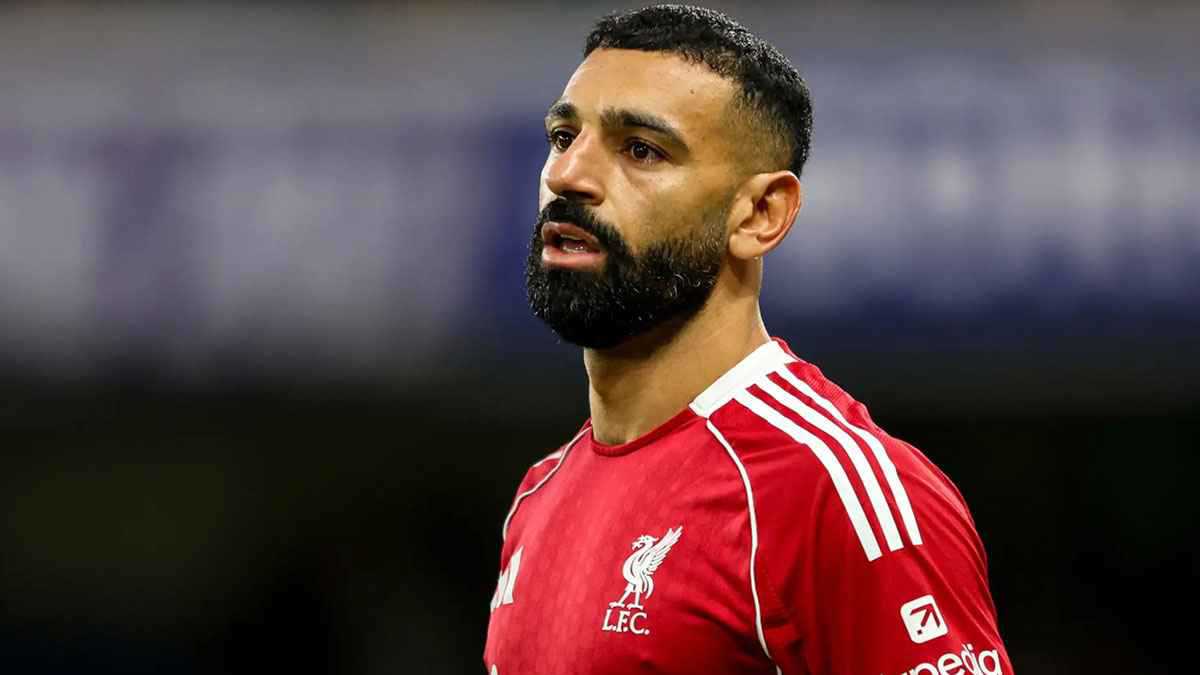 هل بدأت حملة ل"طرد" محمد صلاح من ليفربول؟ 