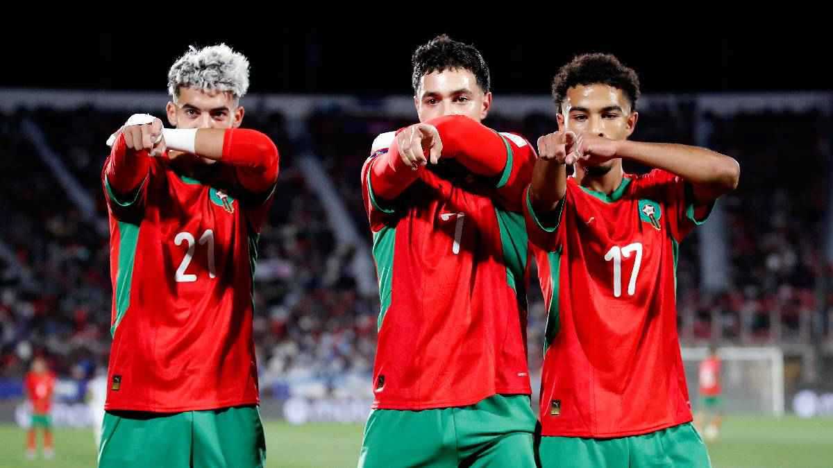 كتب منتخب المغرب التاريخ وتوج بلقب بطولة كأس العالم للشباب تحت 20 عاماً بتغلبه على منافسه الأرجنتين بهدفين دون رد فجر اليوم الاثنين في المباراة النهائية للنسخة التي أقيمت في تشيلي 