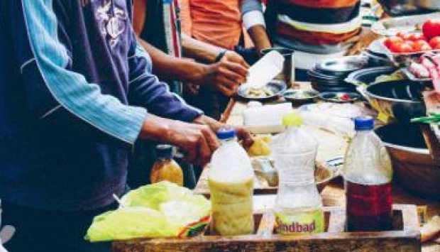 الإفطار في مطعم فول وطعمية بـ مصر القديمة منذ 125 سنة (صورة) 