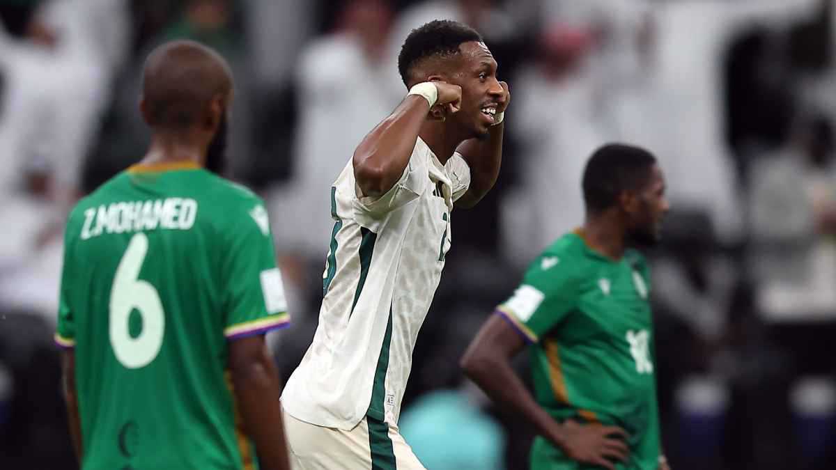 استعداداً لمرحلة الحسم.. أعظم هدايا المنتخب السعودي لنادي الهلال 