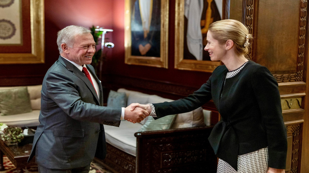 الملك يلتقي نائبة رئيسة المفوضية الأوروبية #عاجل 