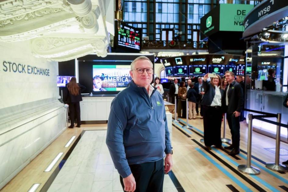 عاجل | الأسهم الأمريكية تتراجع قبيل قرار «الفيدرالي» #صحيفة_الخليج 