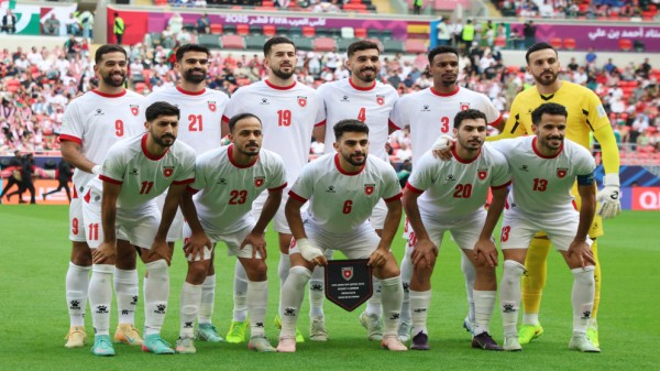 المنتخب الوطني يلتقي نظيره العراقي اليوم في ربع نهائي كأس العرب #الأردن 