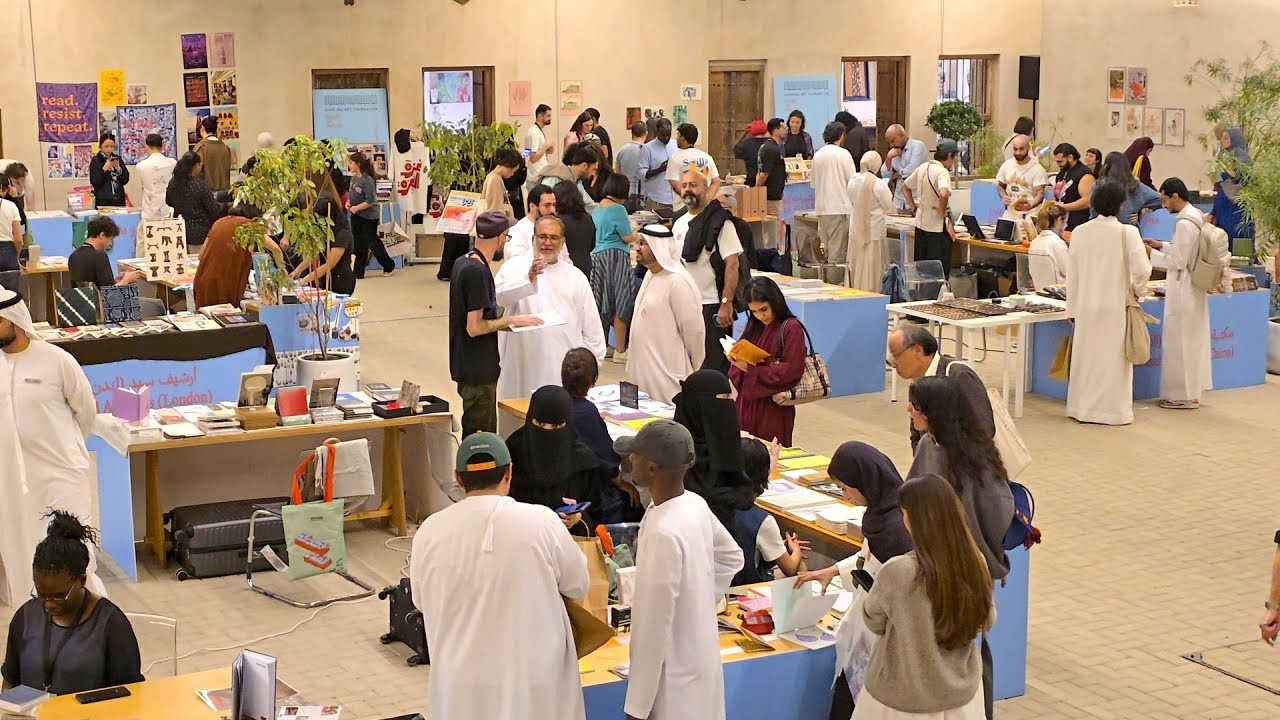 مؤسسة الشارقة للفنون تطلق معرض الكتاب الفني نقطة لقاء الثامن #الشارقة24 