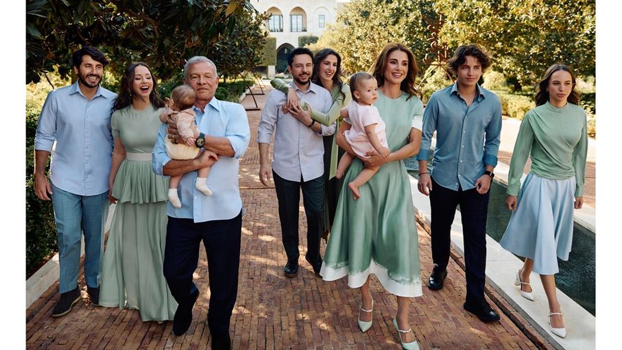 عاجل الملكة رانيا: أمنياتنا لكم بعام جديد يحمل السلام #جريدة_الغد 