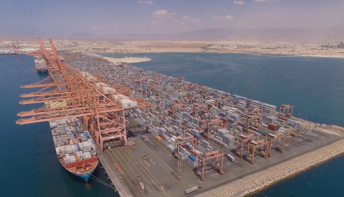 عاجل الميزانُ التّجاري لسلطنة عُمان يحقق فائضًا بأكثر من 3.8 مليار ريال 