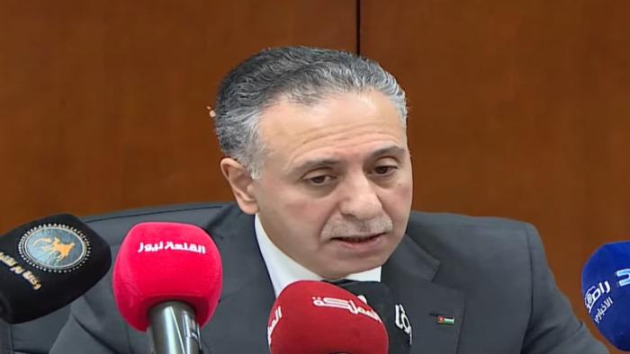 عاجل|وزير الصناعة: تحويل ملف المدافئ إلى "النيابة العامة" فور اكتمال تقرير الجمعية العلمية الملكية #سرايا 