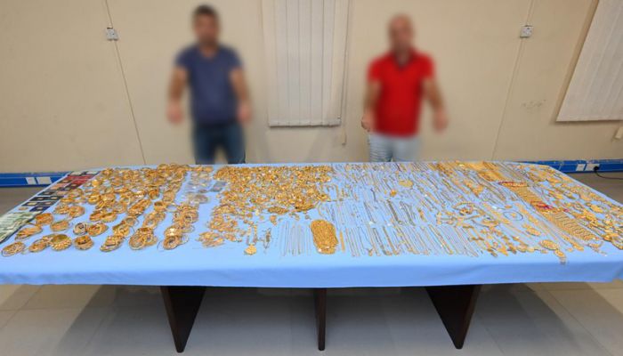 عاج      ل الشرطة تضبط سائحين بعد سرقة مجوهرات بمليون ريال عماني 