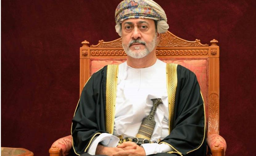 جلالة السلطان يصدر 3 مراسيم سامية #عاجل 