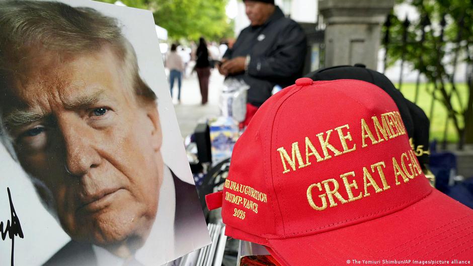 في ظل تصاعد الخطاب الشعبوي، يسعى حزب البديل من أجل ألمانيا ، إلى تعزيز علاقاته مع الحزب الجمهوري وحركة ترامب، وسيعقد مؤتمرا من أجل ذلك في برلين 