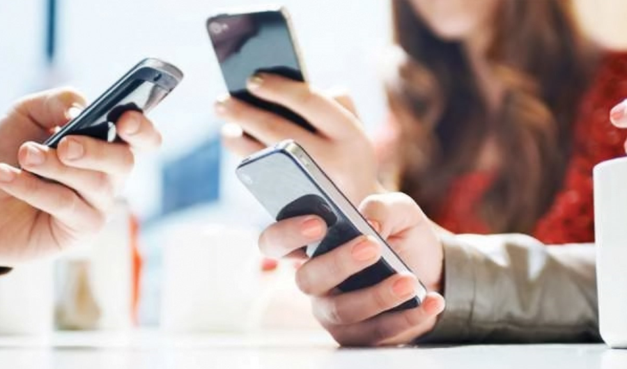 بعد أستراليا.. الألمان يؤيدون حظر وسائل التواصل للمراهقين 