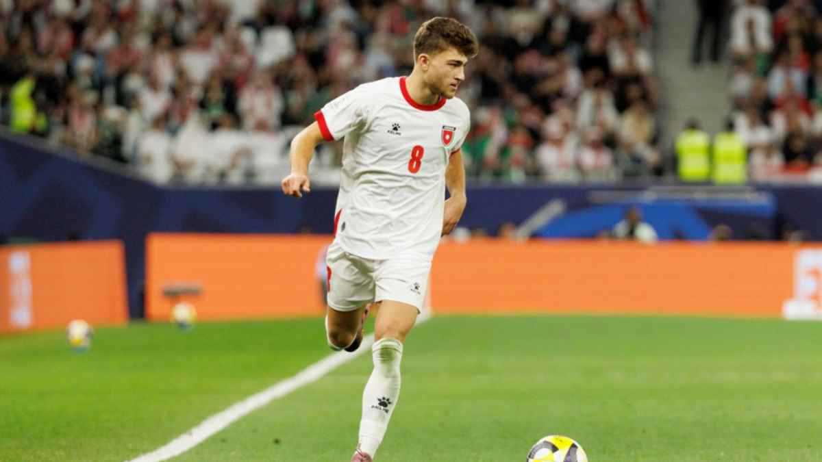 4 مزايا مهمة.. "بديل" النعيمات يرعب دفاع المنتخب السعودي 