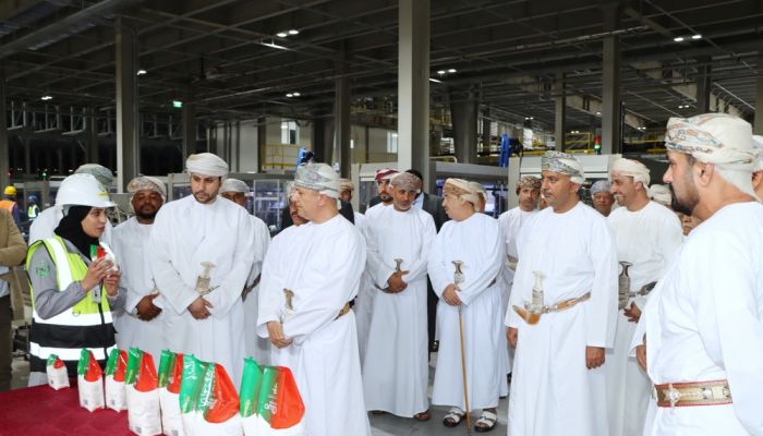 عاج                ل افتتاح مصنع تكرير السكر بميناء صُحار باستثمار يتجاوز 150 مليون ريال 