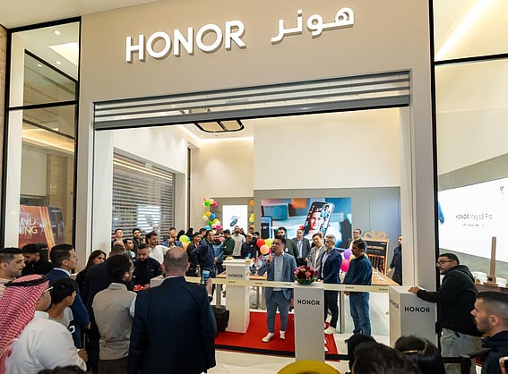 علامة HONOR تفتتح 5 متاجر جديدة في المملكة العربية السعودية 