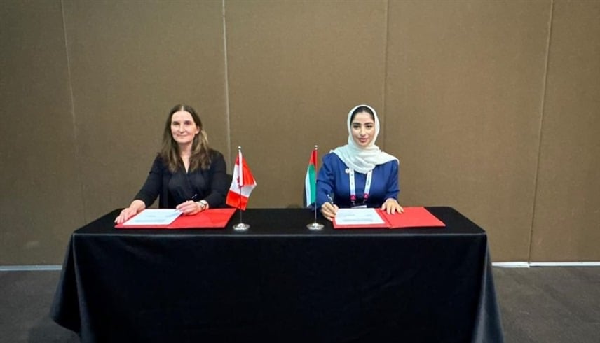 الإمارات وكندا تتفقان على زيادة رحلات الطيران ورفع قيود الشحن الجوي 