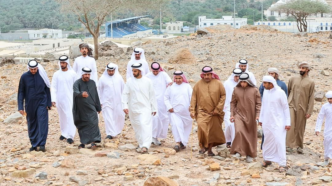 ولي عهد رأس الخيمة يتفقد احتياجات أهالي المناطق الشمالية بالإمارة #الشارقة24 