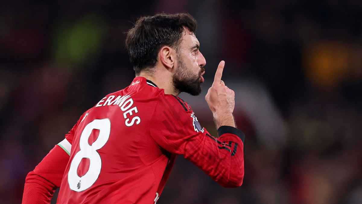 بعد تصريحاته الأخيرة.. الاتحاد السعودي ينقض على نجم مانشستر يونايتد 