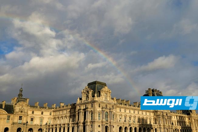 متحف اللوفر يفتح أبوابه «جزئياً» وسط إصرار الموظفين على مواصلة الإضراب #الوسط 