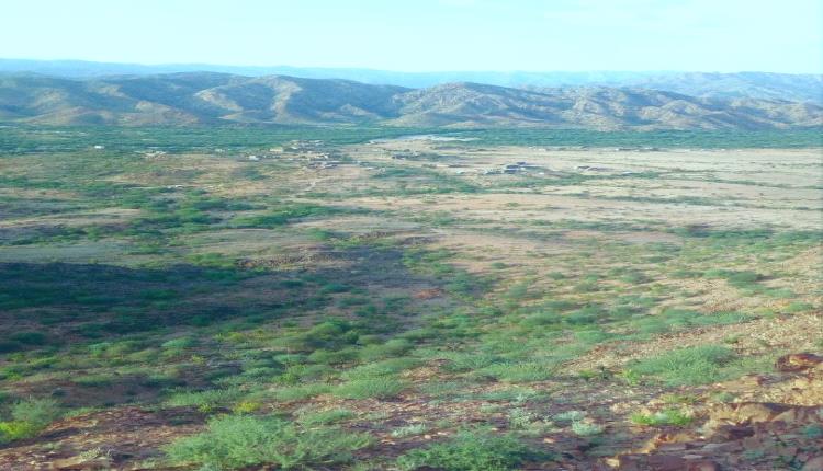 أعلنت قبيلة آل شاجرة الربيز، في بيان قبلي صادر عنها، موقفها الواضح والصريح تجاه كل ما يهدد أمن واستقرار مناطقها، مؤكدة التزامها بالمسؤولية القبلية والأخلاقية، وحرصها على أمن وسلامة أهلها، وذلك #اليمن 