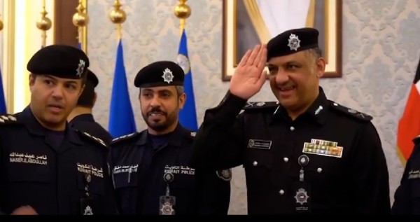 وكيل الداخلية: نيل الثقة الأميرية تكليف ومسؤولية وطنية وحافز لمواصلة العمل في سبيل خدمة الوطن - تلقى التهاني من كبار الشخصيات والقيادات العسكرية والمدنية بتعيينه في منصبه الجديد 