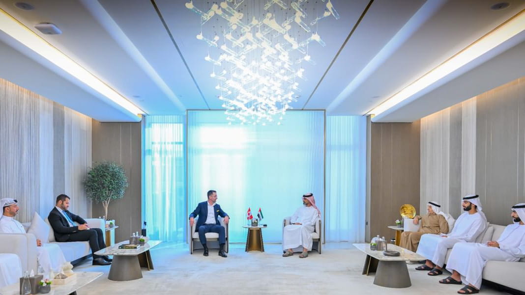 عمار بن حميد يبحث وقنصل كندا توطيد العلاقات بين البلدين الصديقين #الشارقة24 