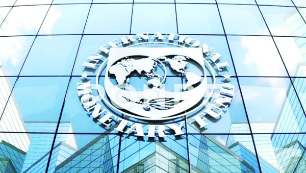 "النقد الدولي" يتوقع نمو الناتج المحلي الحقيقي لـ الكويت 2.6 % في 2025. * "المركزي" ينشر تفاصيل البيان الختامي لبعثة "الصندوق" وتوقعاته تشير إلى ارتفاع 2 % على المدى المتوسط 