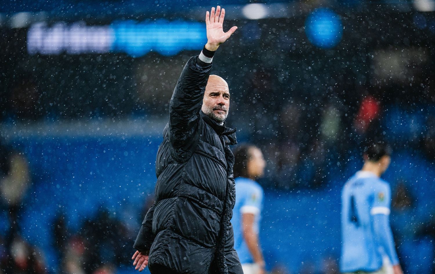 غوارديولا يدرس الرحيل عن مانشستر سيتي والبديل ايطالي 