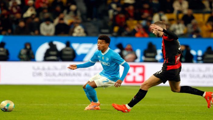 نابولي يزيح ميلان حامل اللقب ويبلغ النهائي السادس في تاريخه #سرايا 