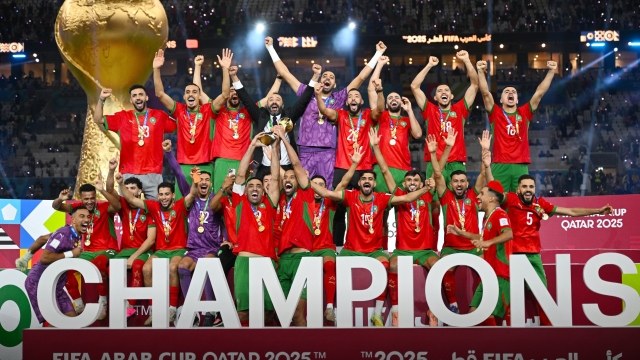 السكتيوي يتخذ قرارًا مفاجئًا بشأن مستقبله مع المنتخب المغربي 