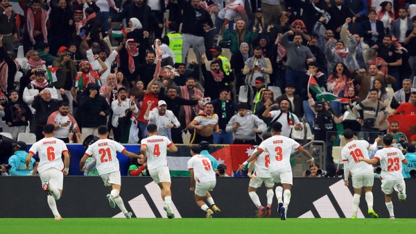 عاجل بعثة منتخب النشامى تصل إلى عمّان #الاردن 