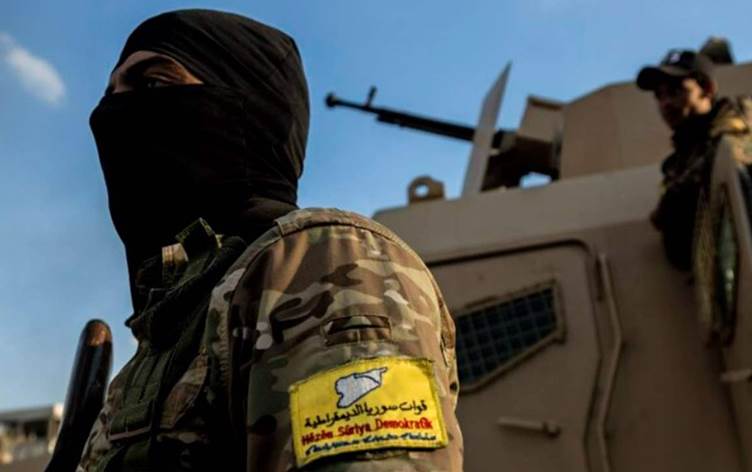 تقرير: الحكومة السورية وقسد تسابقان الزمن لإنقاذ اتفاق الاندماج قبل الموعد النهائي 