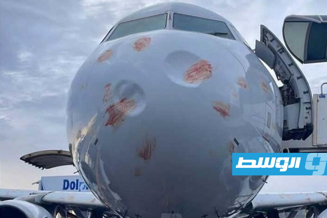 عاجل | إلغاء رحلة جوية من طرابلس إلى القاهرة بعد اصطدام طائرة بسرب من الطيور #الوسط 
