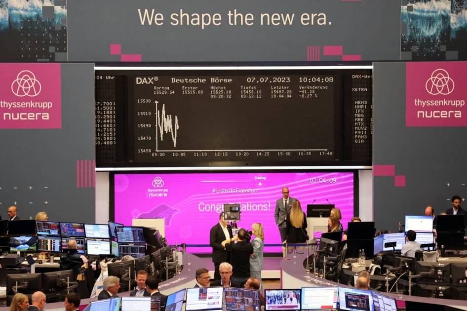 استقرار الأسهم الأوروبية والذهب يتراجع بعد بيانات أميركية والدين العام الفرنسي يرتفع مجدداً في الربع الثالث من العام الحالي 