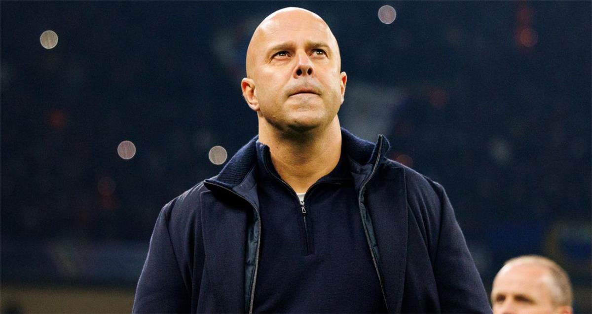 سلوت يكشف سر تحسن مستوى لاعب ليفربول قبل لقاء توتنهام 