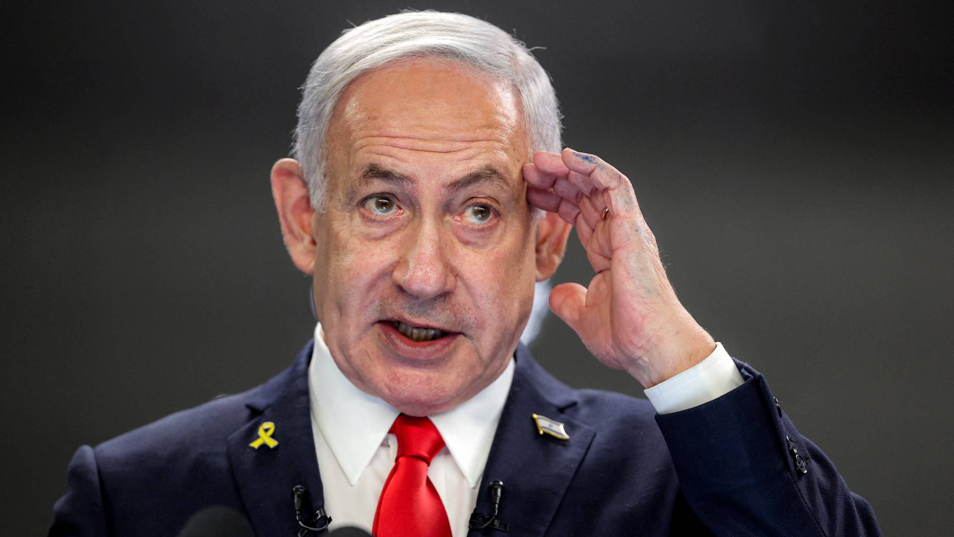 إعلام أمريكي: نتنياهو يخطط لإطلاع ترمب على ضربات محتملة جديدة ضد إيران #عاجل 