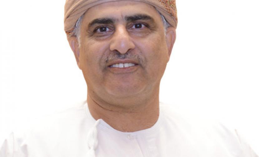 حاتم الطائي يكتب: عُمان، غزة والعالم 