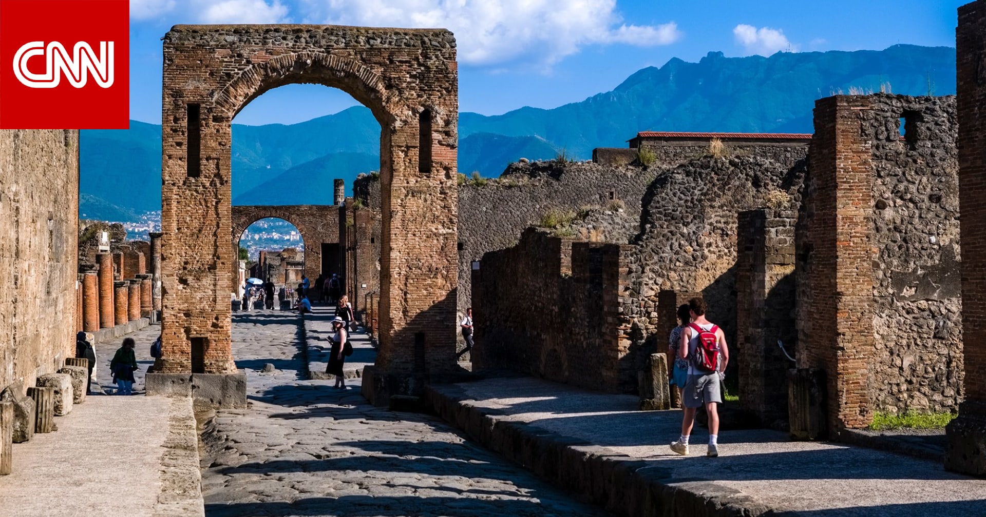 سر صمود المباني الرومانية لأكثر من 2000 عام.. تنقيب في بومبي يعثر على جدران نصف مبنية ومواد خام تكشف كيفية صناعة الخرسانة المتينة 